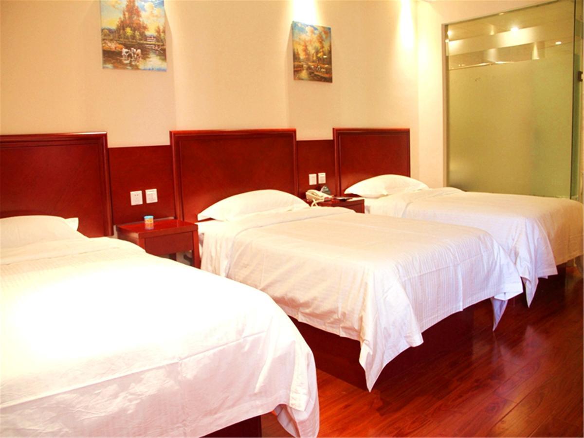 Greentree Inn Zhejiang Taizhou Tiantai Bus Station Express Hotel Екстериор снимка