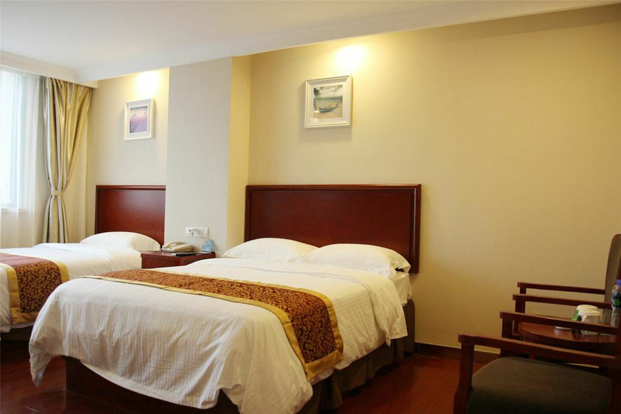 Greentree Inn Zhejiang Taizhou Tiantai Bus Station Express Hotel Екстериор снимка